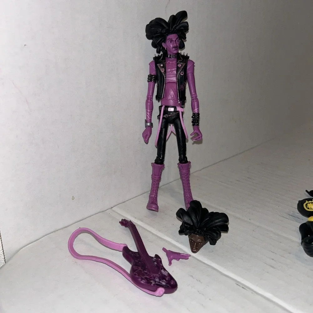 Marvel Legends Spider-Man Across The Spider-Verse Spider-Punk 6